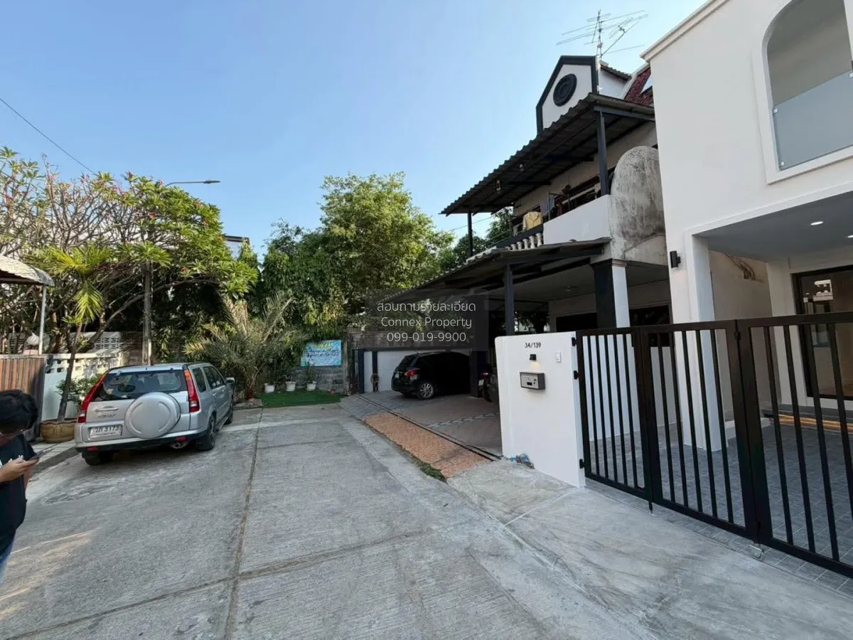 ขายทาวน์เฮ้าส์/ทาวน์โฮม  บ้านเมืองเพชร วิลเลจ 4 รีโนเวทใหม่ ฉิมพล