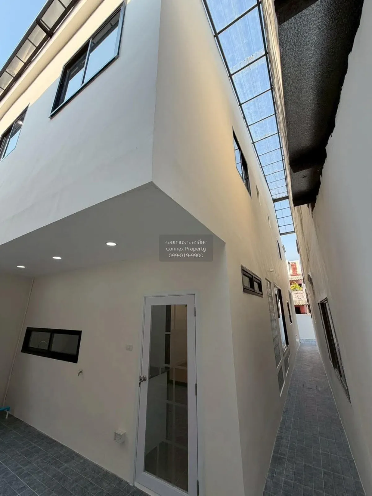 ขายทาวน์เฮ้าส์/ทาวน์โฮม  บ้านเมืองเพชร วิลเลจ 4 รีโนเวทใหม่ ฉิมพล