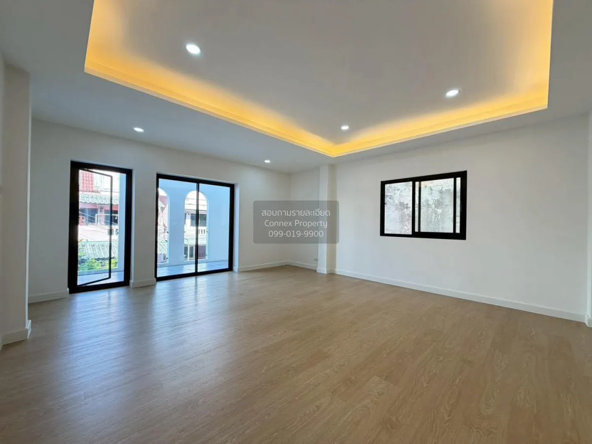 ขายทาวน์เฮ้าส์/ทาวน์โฮม  บ้านเมืองเพชร วิลเลจ 4 รีโนเวทใหม่ ฉิมพล