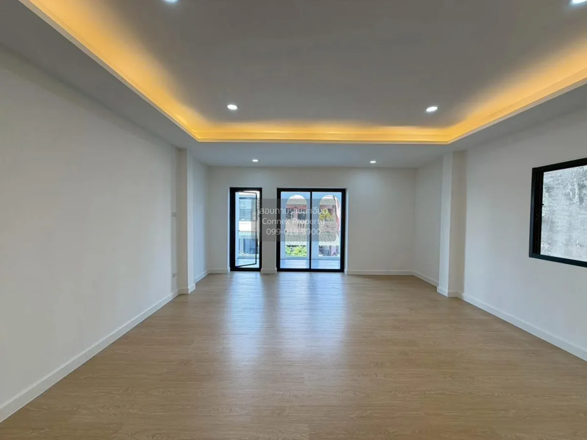 ขายทาวน์เฮ้าส์/ทาวน์โฮม  บ้านเมืองเพชร วิลเลจ 4 รีโนเวทใหม่ ฉิมพล