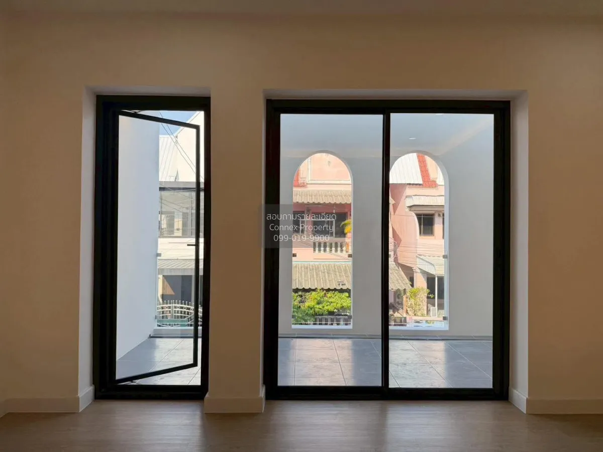 ขายทาวน์เฮ้าส์/ทาวน์โฮม  บ้านเมืองเพชร วิลเลจ 4 รีโนเวทใหม่ ฉิมพล