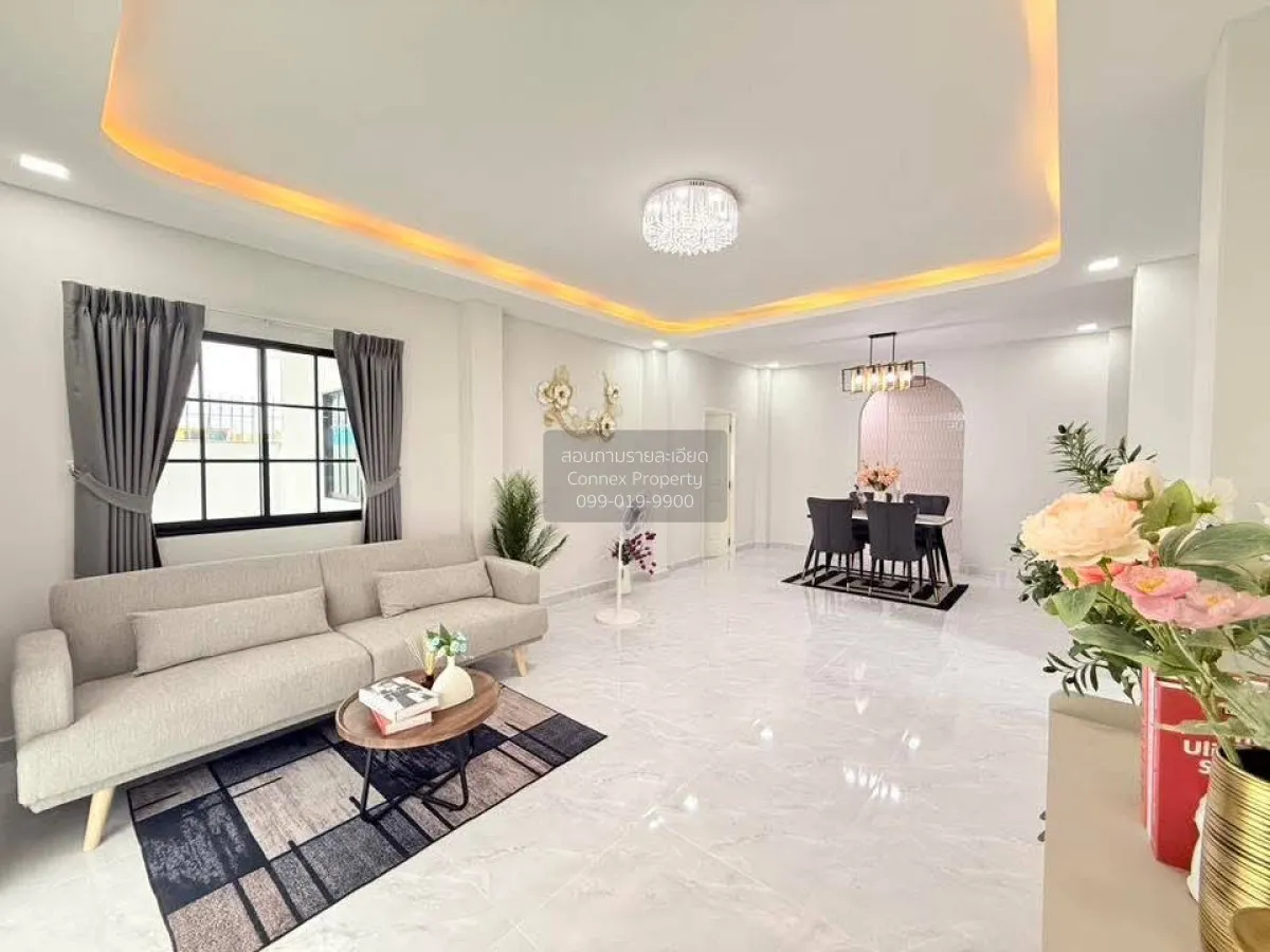 ขายบ้าน  บ้านพร้อมพัฒน์ 1 รามอินทรา ห้องมุม รีโนเวทใหม่ สามวาตะวั