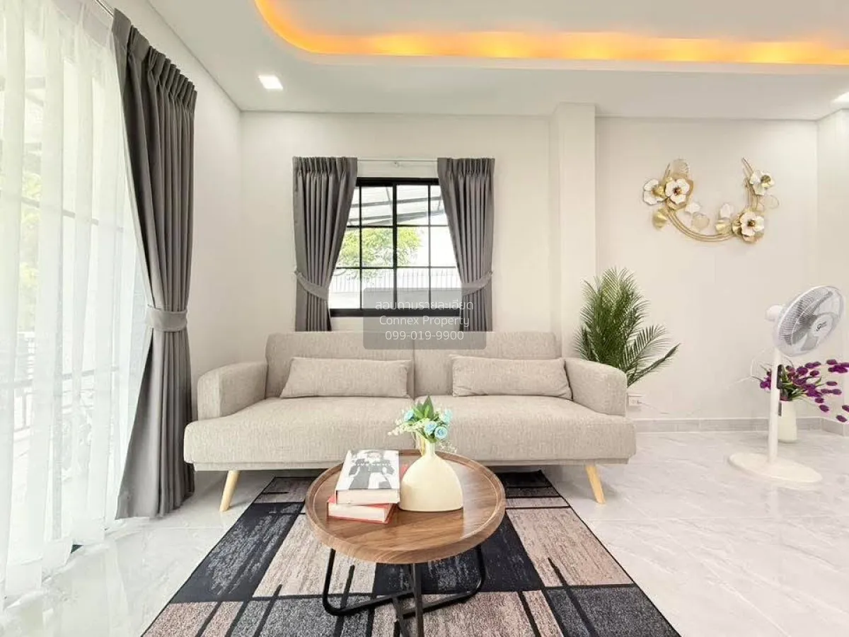 ขายบ้าน  บ้านพร้อมพัฒน์ 1 รามอินทรา ห้องมุม รีโนเวทใหม่ สามวาตะวั