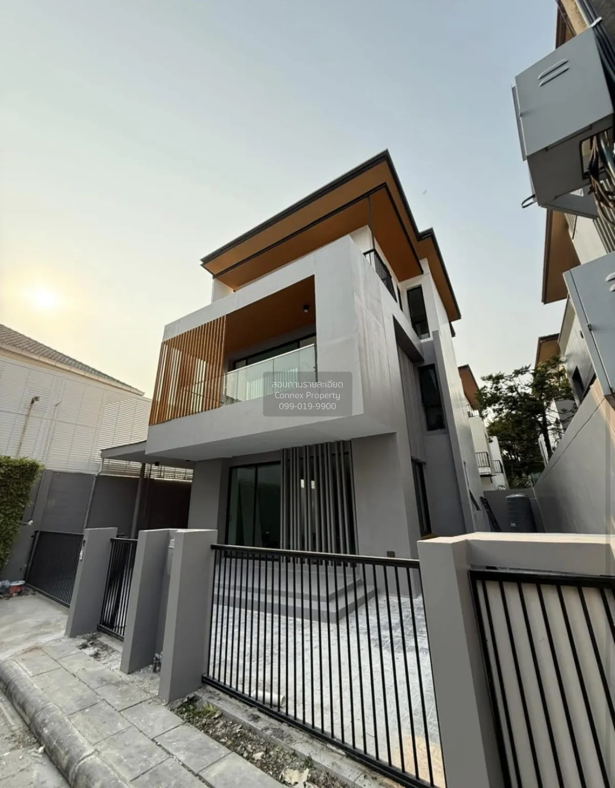 ขายบ้าน  เอคิว อาร์เบอร์ สวนหลวง ร.9 - พัฒนาการ หนองบอน เขต ประเว 2