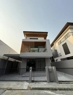 ขายบ้าน  เอคิว อาร์เบอร์ สวนหลวง ร.9 - พัฒนาการ หนองบอน เขต ประเวศ กรุงเทพ CX-154371