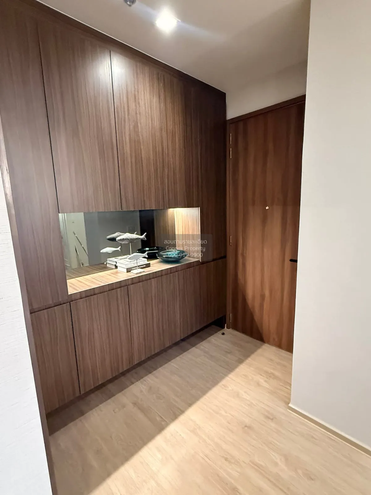 For Rent Condo , NOBLE STATE 39 , nice view , high floor , corner