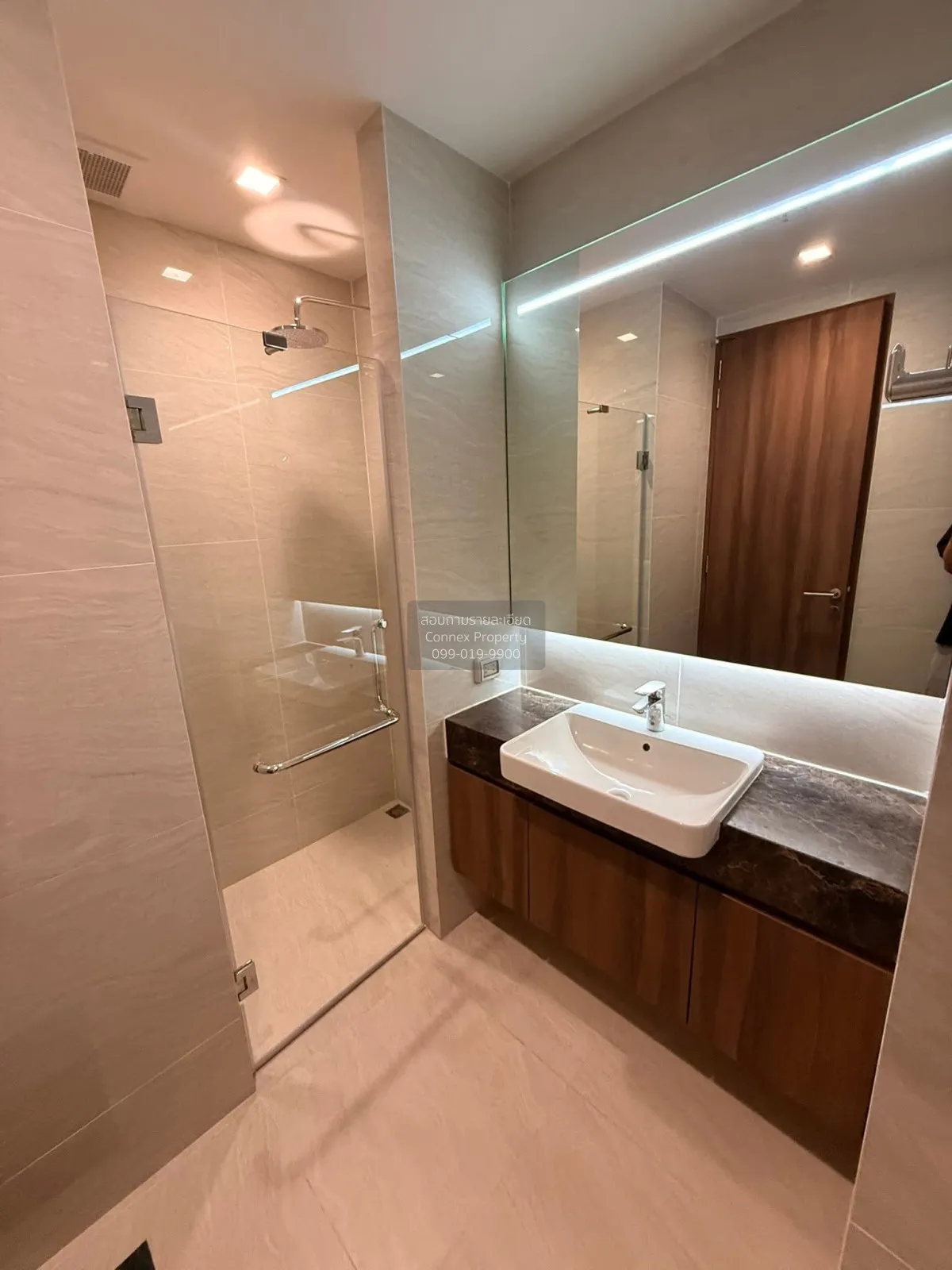 For Rent Condo , NOBLE STATE 39 , nice view , high floor , corner