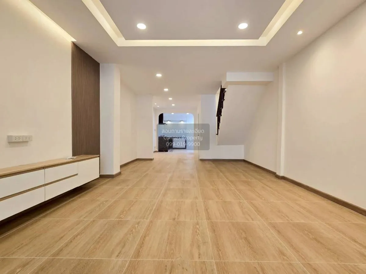 ขายทาวน์เฮ้าส์/ทาวน์โฮม  บ้านราณี 2 รีโนเวทใหม่ จรเข้บัว เขต ลาดพ 3