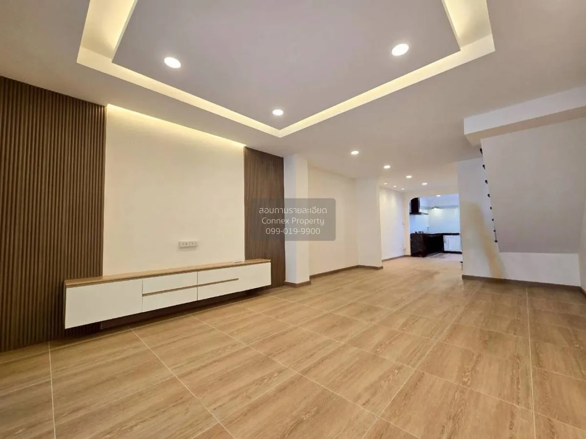 ขายทาวน์เฮ้าส์/ทาวน์โฮม  บ้านราณี 2 รีโนเวทใหม่ จรเข้บัว เขต ลาดพ 4