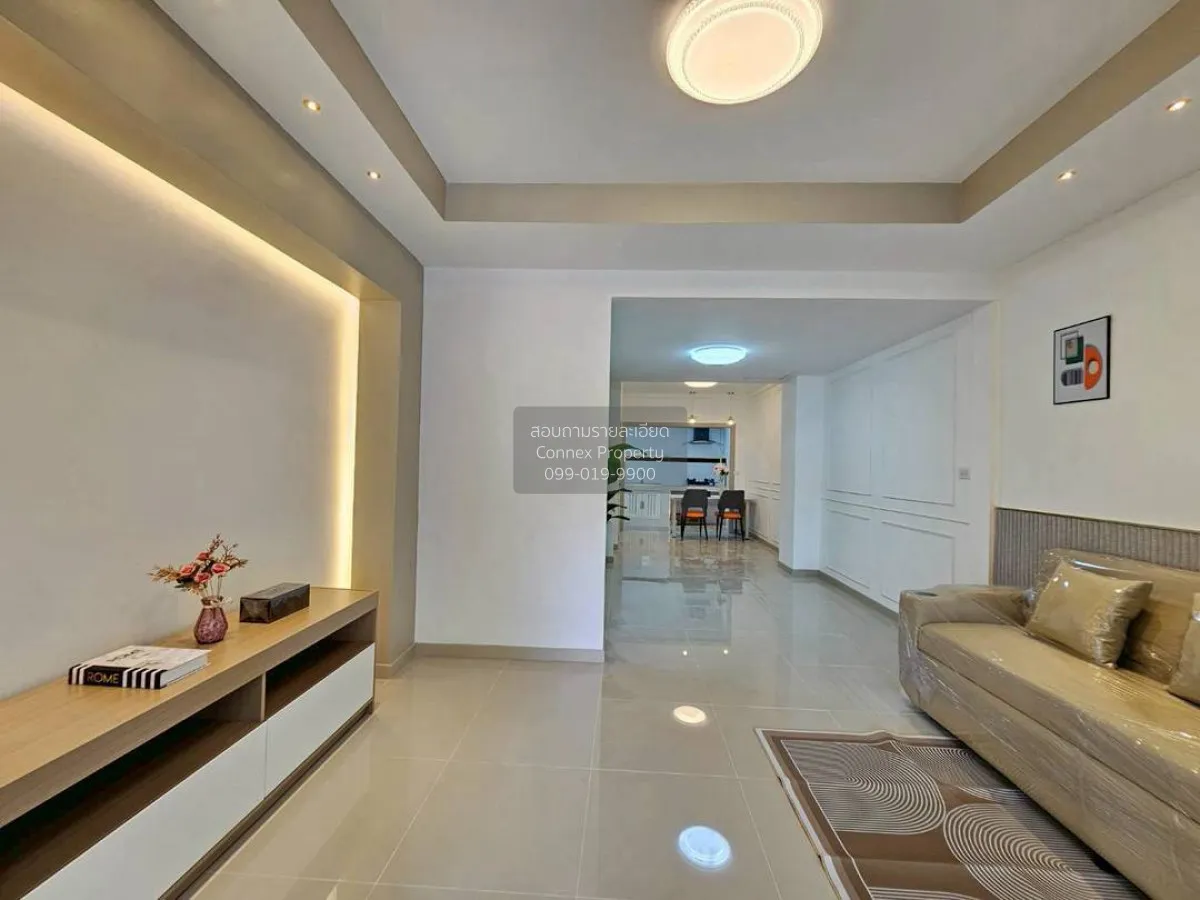 ขายทาวน์เฮ้าส์/ทาวน์โฮม  บ้านเต็มรัก รีโนเวทใหม่ บางคูรัด บางบัวท 3