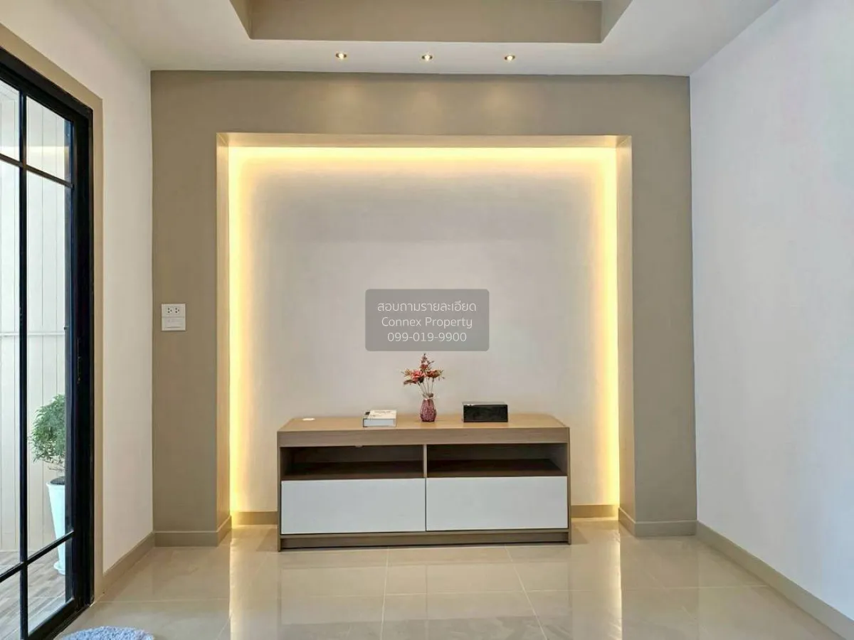 ขายทาวน์เฮ้าส์/ทาวน์โฮม  บ้านเต็มรัก รีโนเวทใหม่ บางคูรัด บางบัวท
