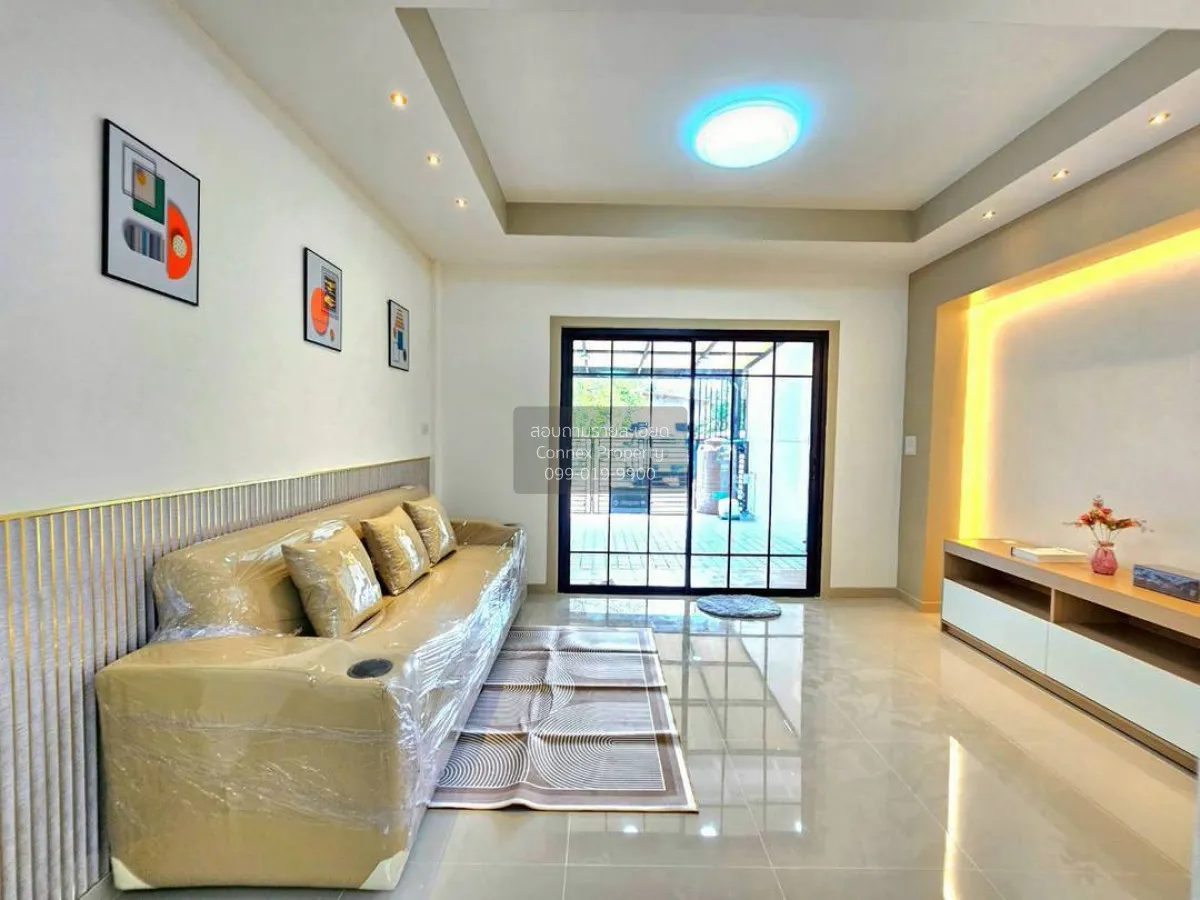 ขายทาวน์เฮ้าส์/ทาวน์โฮม  บ้านเต็มรัก รีโนเวทใหม่ บางคูรัด บางบัวท