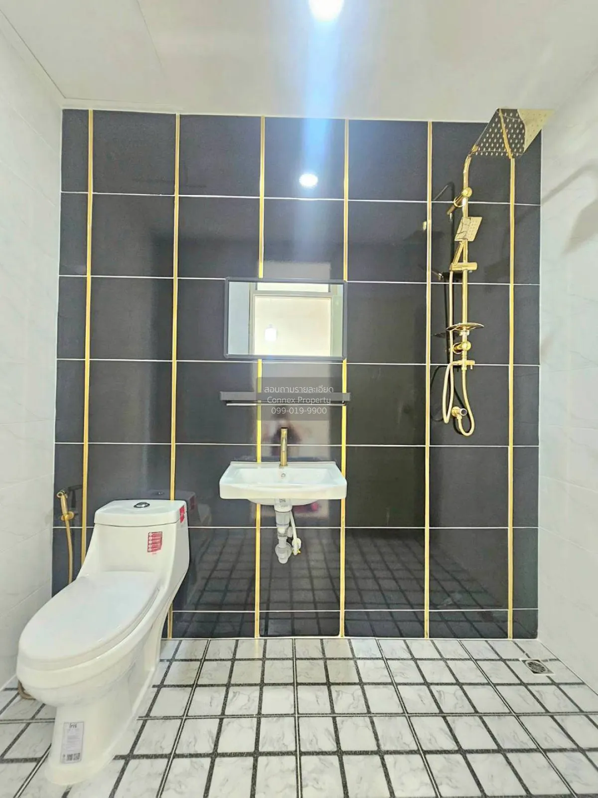 ขายทาวน์เฮ้าส์/ทาวน์โฮม  บ้านเต็มรัก รีโนเวทใหม่ บางคูรัด บางบัวท