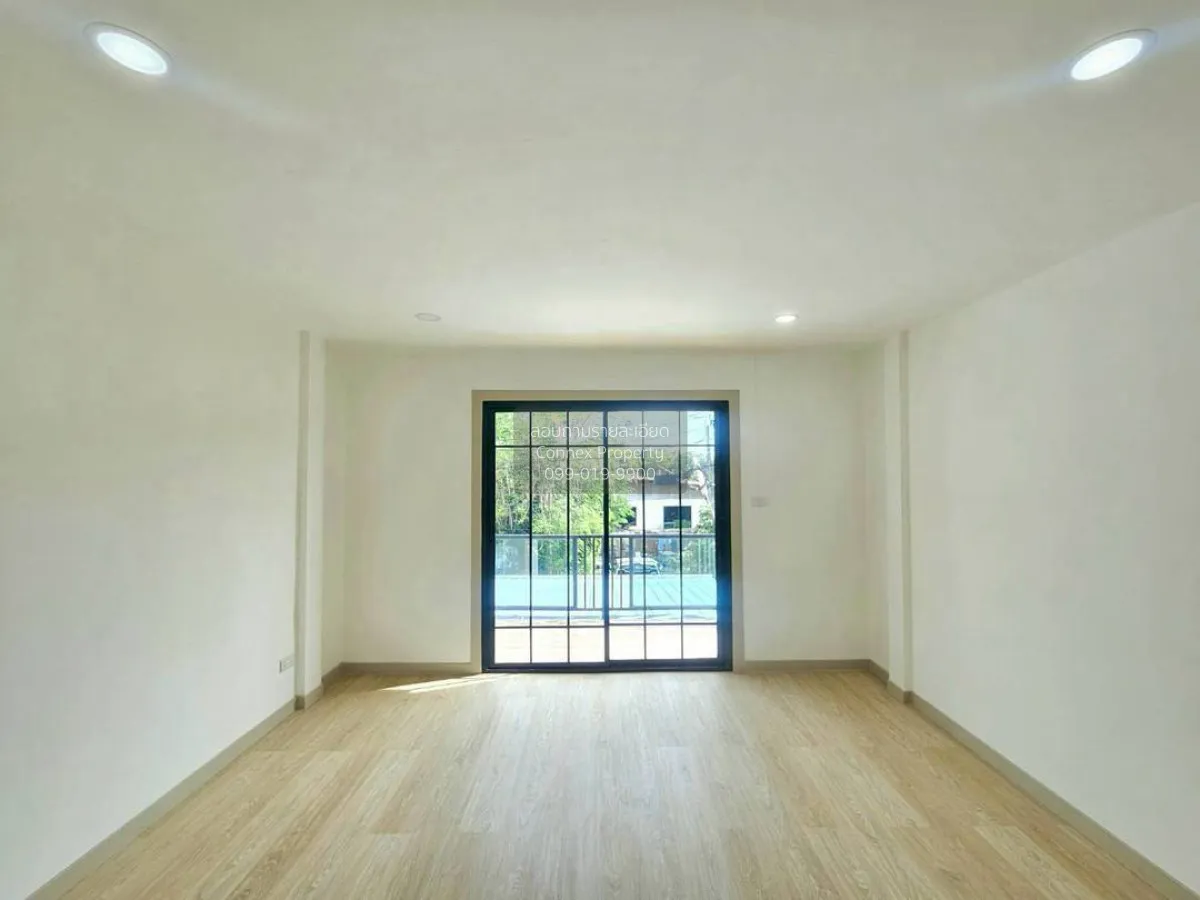ขายทาวน์เฮ้าส์/ทาวน์โฮม  บ้านเต็มรัก รีโนเวทใหม่ บางคูรัด บางบัวท