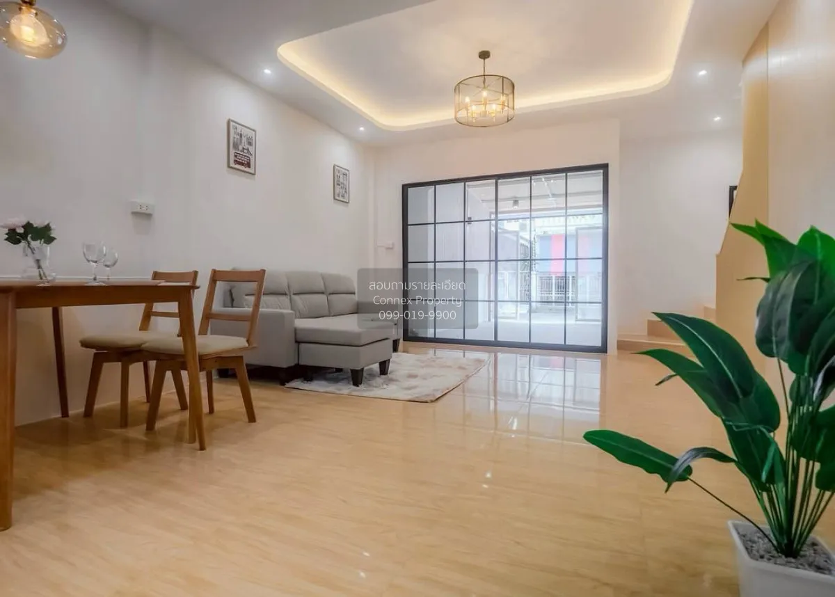 ขายทาวน์เฮ้าส์/ทาวน์โฮม  บ้านบัวทอง 2 รีโนเวทใหม่ บางรักพัฒนา บาง