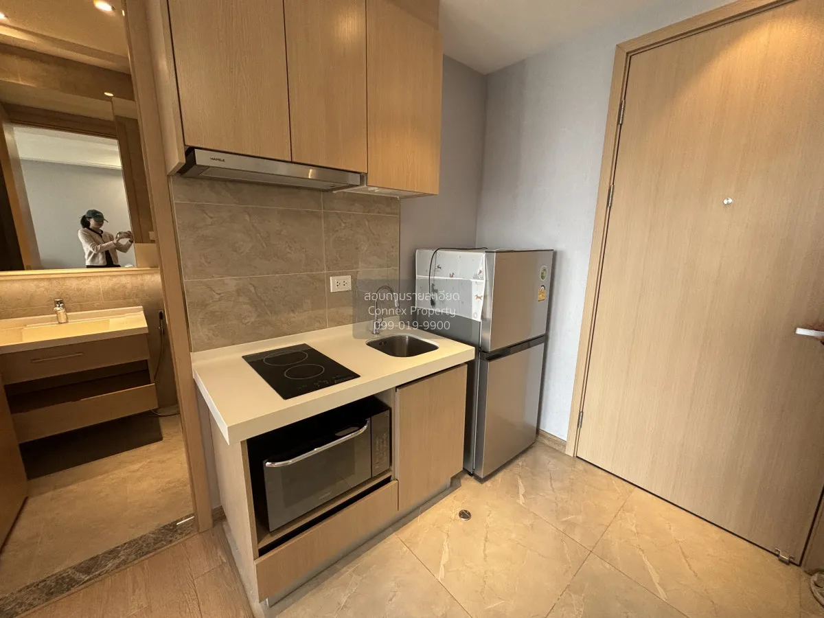 For Rent Condo , Regal Sathon - Naradhiwas , BTS-Chong Nonsi , Th 4