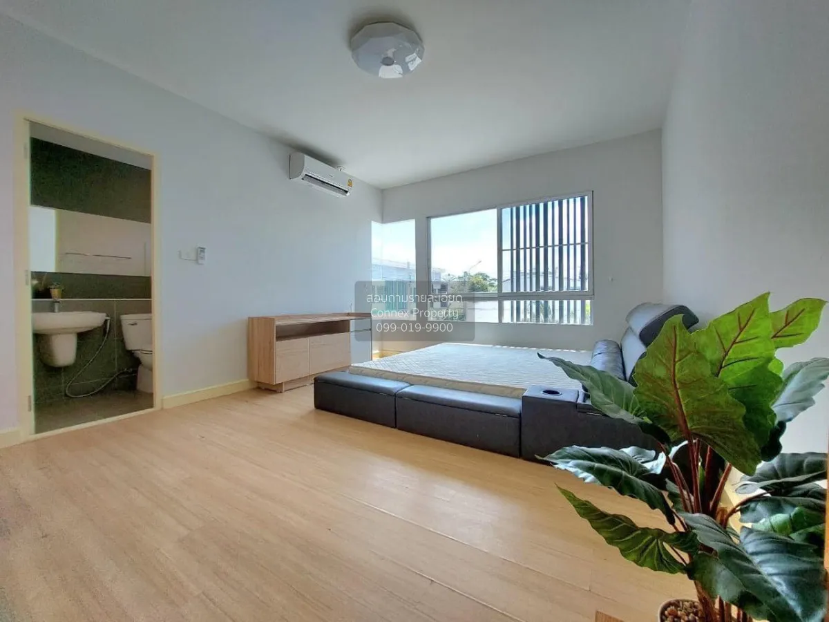 For Sale Townhouse/Townhome  , Indy Prachauthit 90-3 , Thung Khu 