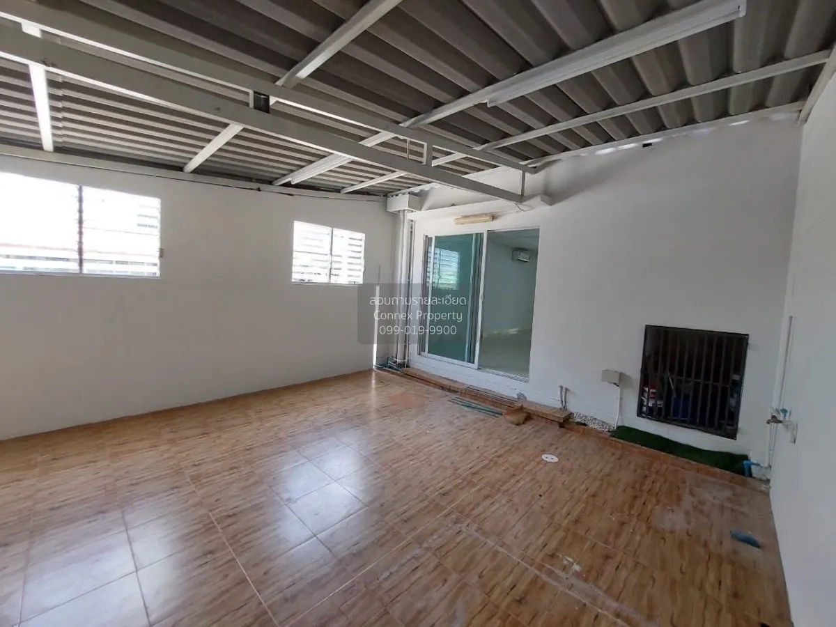For Sale Townhouse/Townhome  , Indy Prachauthit 90-3 , Thung Khu 