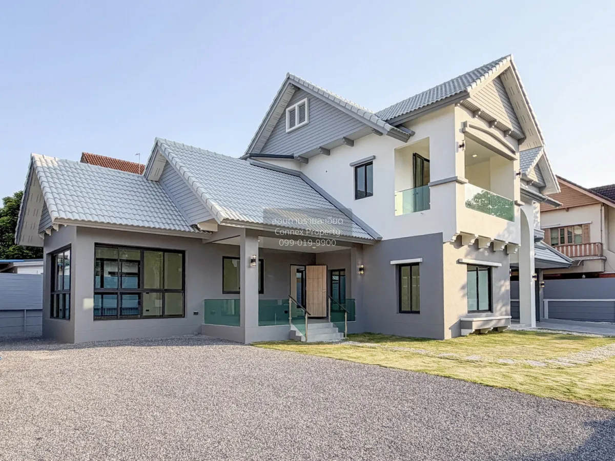 For Sale House , Laddarom Pinklao , corner unit , Bang Khu Wiang  2
