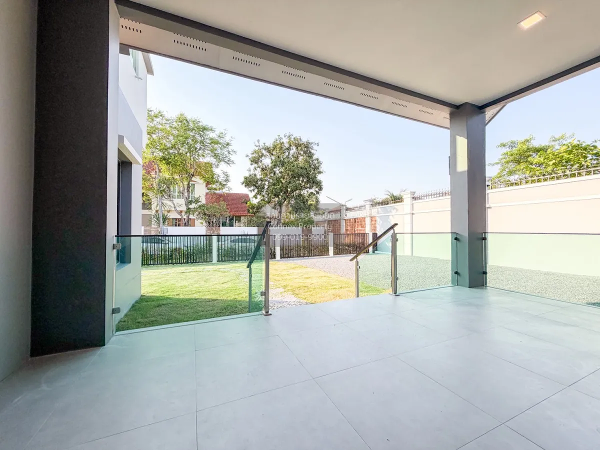 For Sale House , Laddarom Pinklao , corner unit , Bang Khu Wiang 