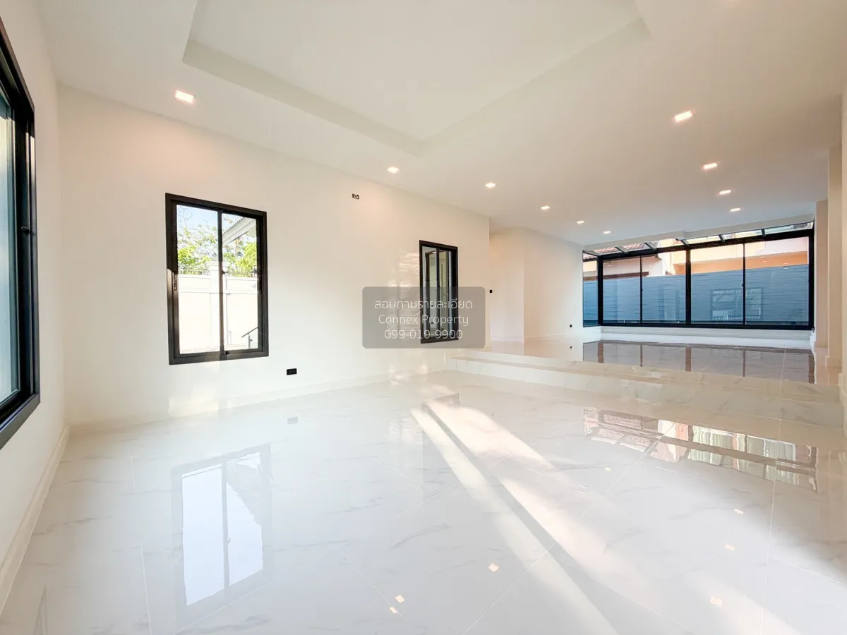 For Sale House , Laddarom Pinklao , corner unit , Bang Khu Wiang 