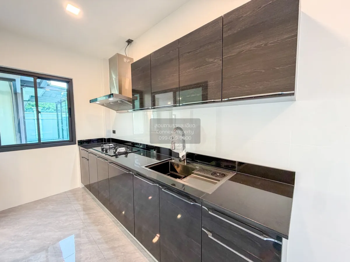 For Sale House , Laddarom Pinklao , corner unit , Bang Khu Wiang 
