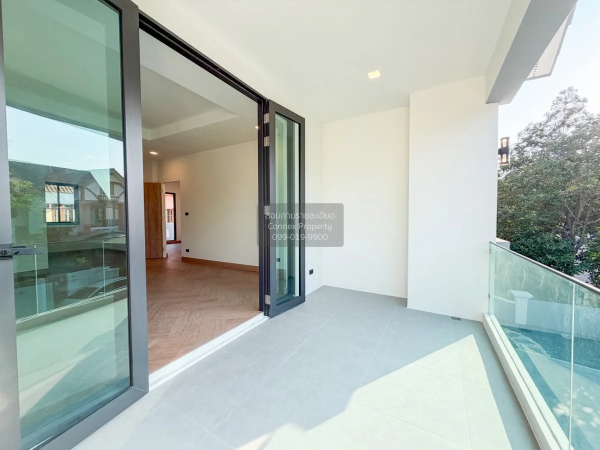 For Sale House , Laddarom Pinklao , corner unit , Bang Khu Wiang 