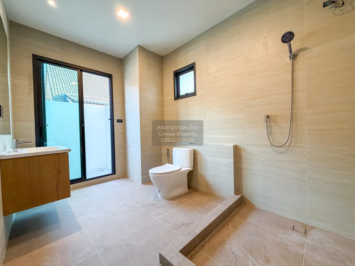 For Sale House , Laddarom Pinklao , corner unit , Bang Khu Wiang 