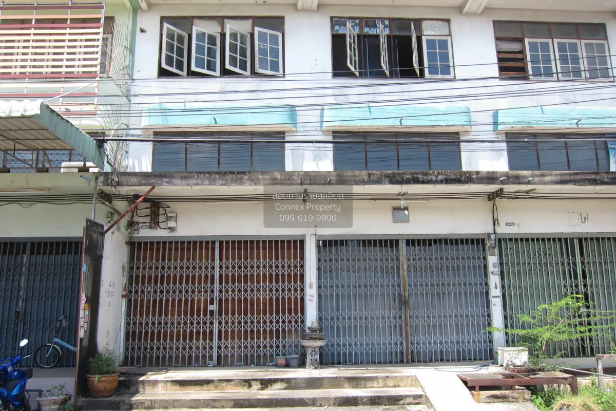 For Sale 3.5 - story commercial building 328 square meters Bang B 1