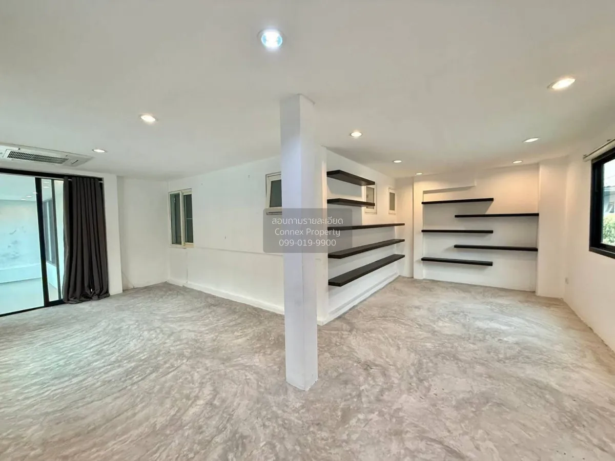 For Sale House , Mantana Lake Watcharapol , O Ngoen , Khlong Sam  4