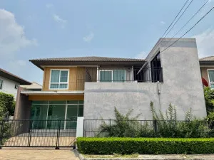 For Sale House , Mantana Lake Watcharapol , O Ngoen , Khlong Sam Wa , Bangkok , CX-154754