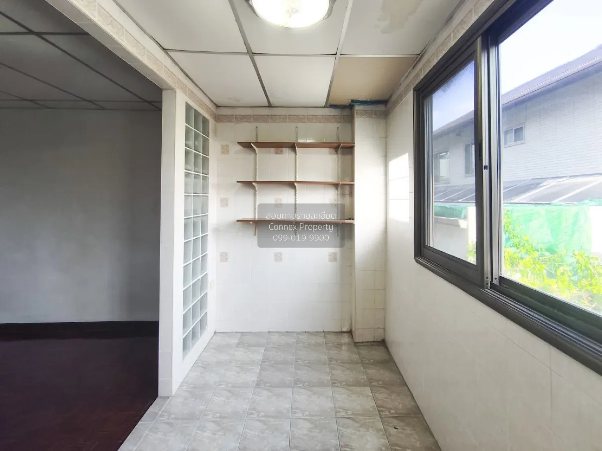 For Sale Townhouse/Townhome  , Sinpatthana 4 , Talat Khwan , Muea