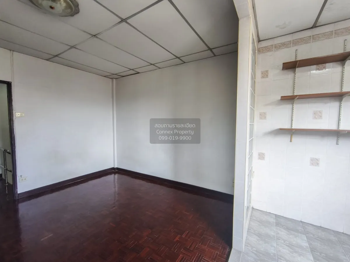 For Sale Townhouse/Townhome  , Sinpatthana 4 , Talat Khwan , Muea
