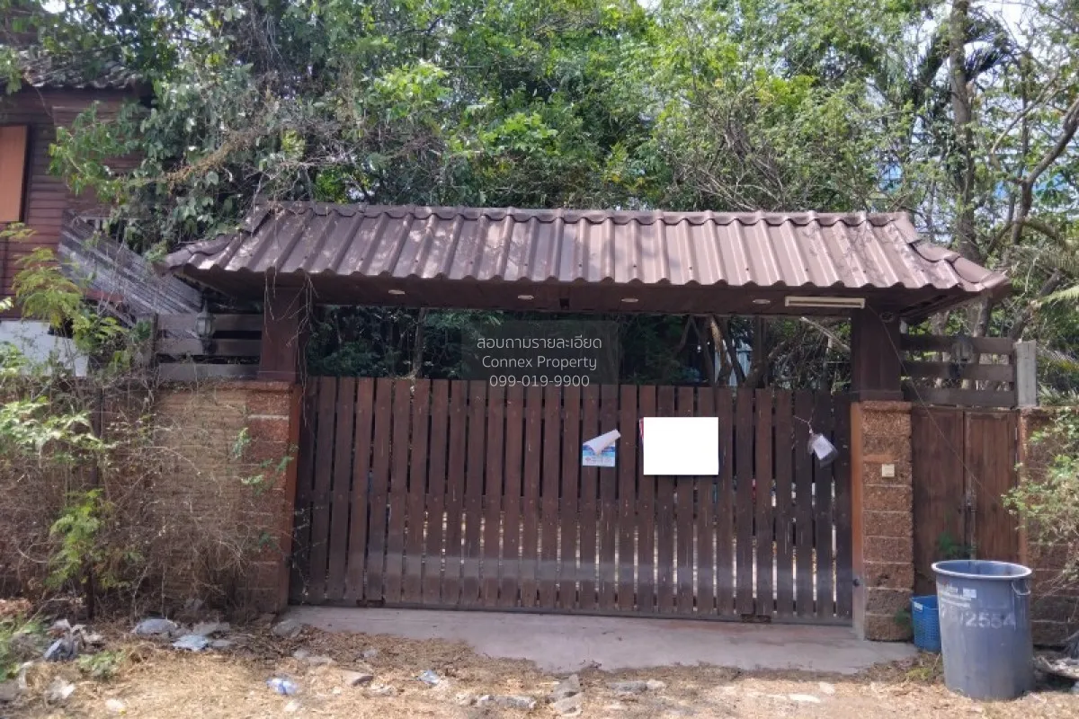 For Sale 2 - story house 1 rai, Sri Dan 22, Bang Phli, Samut Prak 1
