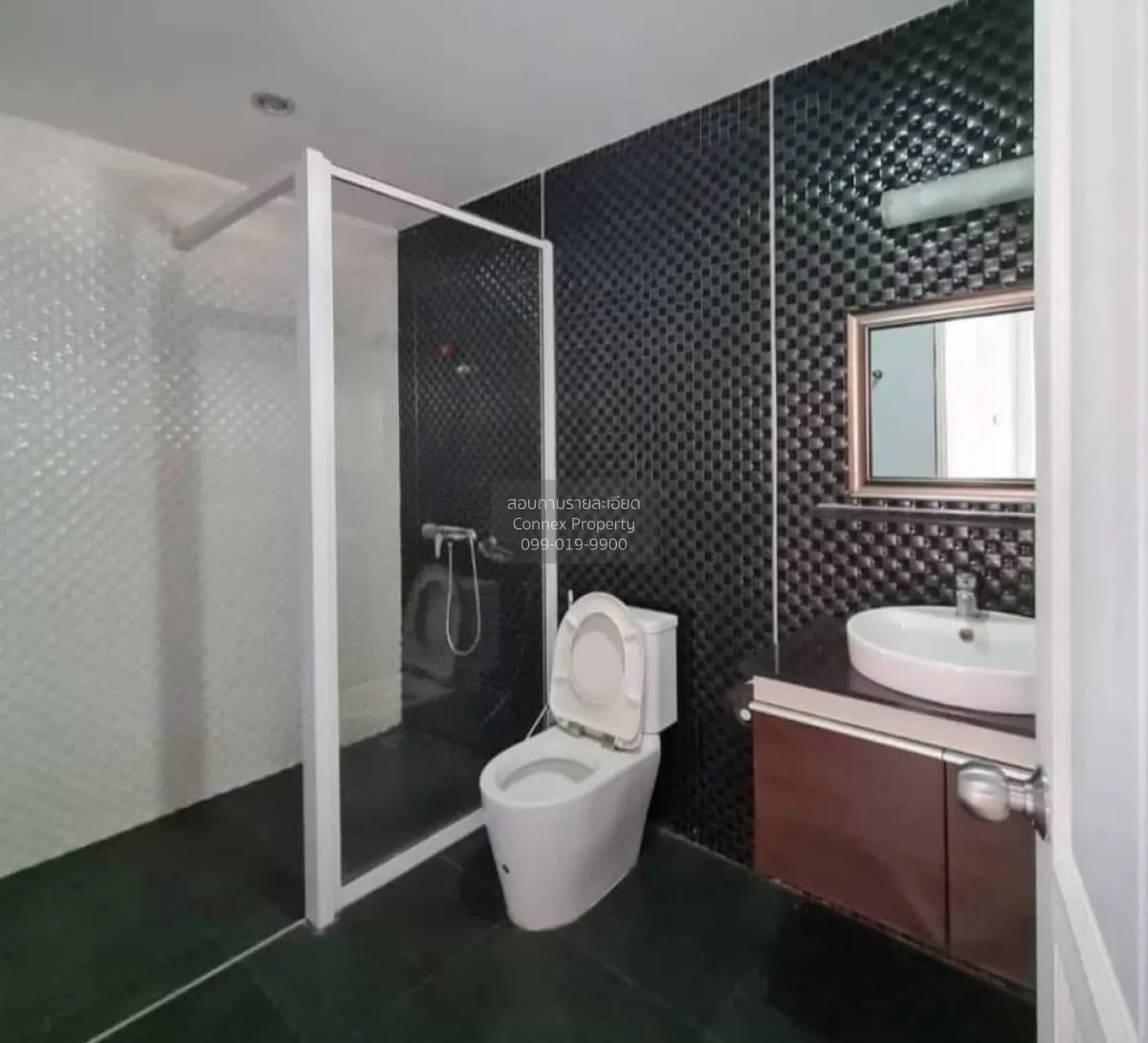 For Rent House , European Home Place , Nong Prue , Bang Lamung , 