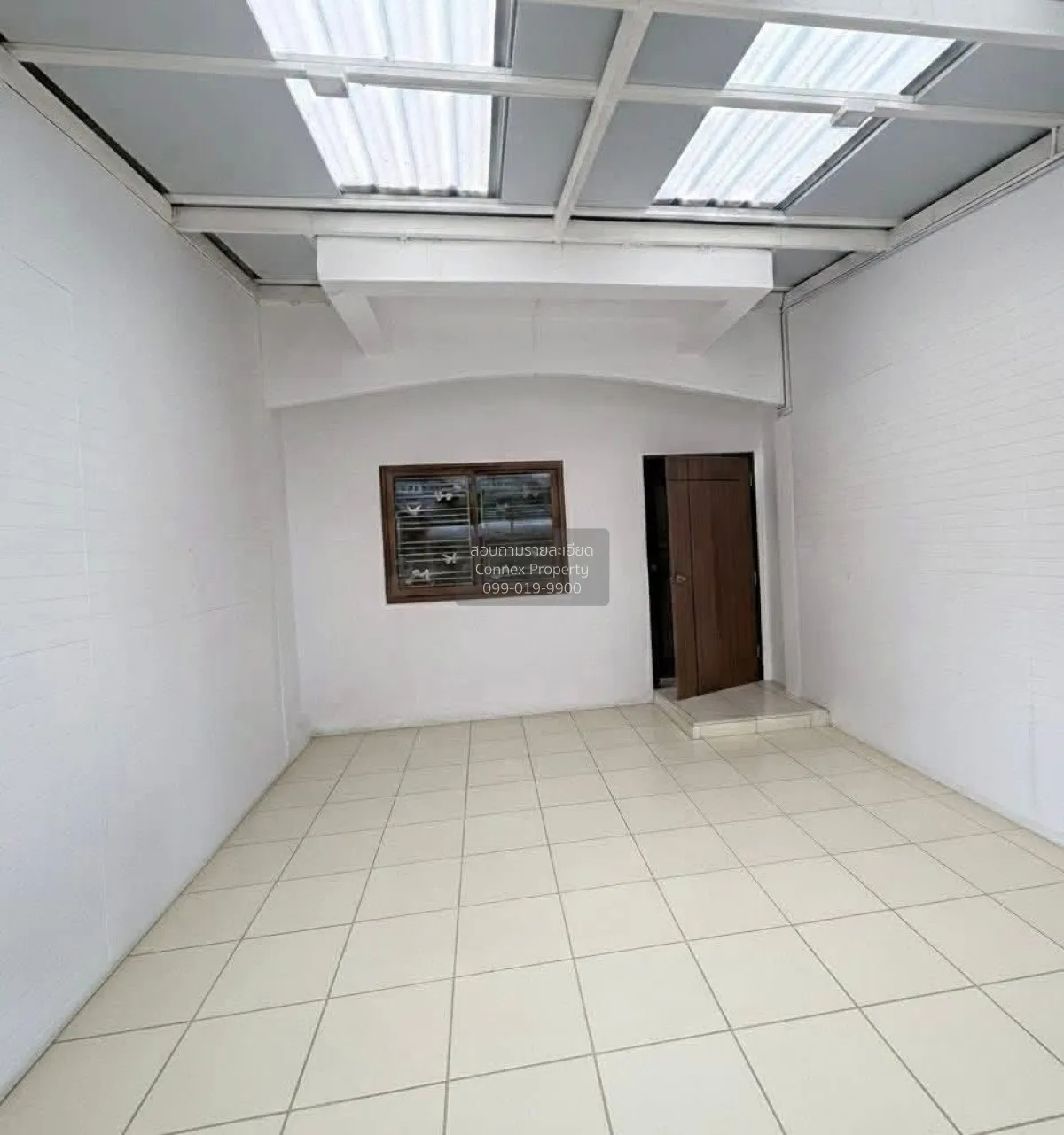For Sale Townhouse/Townhome  , Baan Petchkasem 4 , newly renovate 2