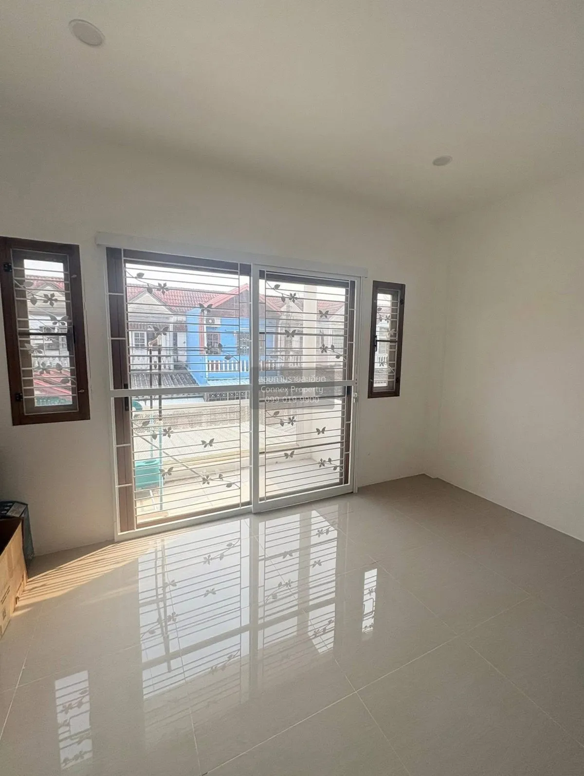 For Sale Townhouse/Townhome  , Baan Petchkasem 4 , newly renovate