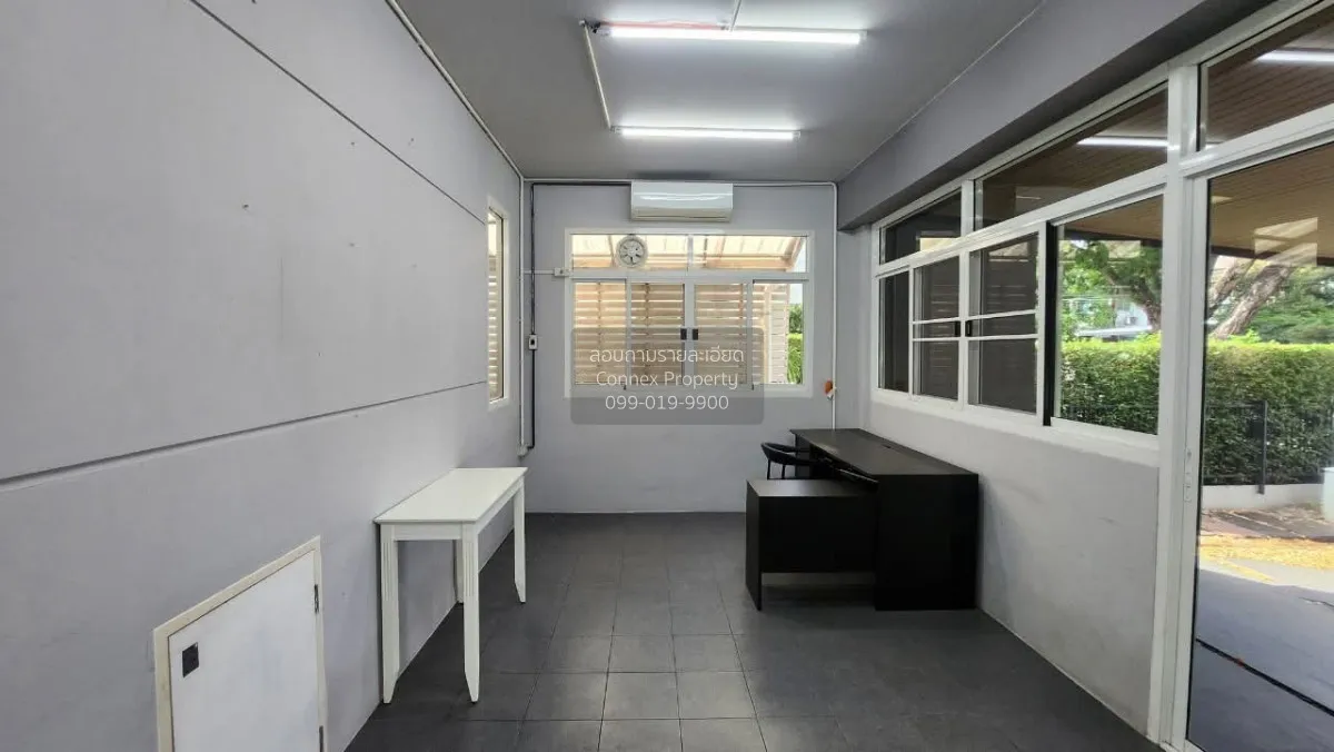 For Rent House , Baan Pruklada Suvarnabhumi , wide frontage , Sis 3