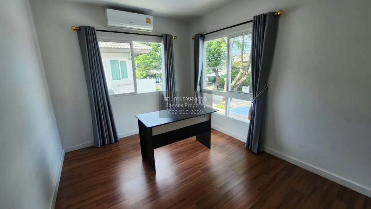 For Rent House , Baan Pruklada Suvarnabhumi , wide frontage , Sis
