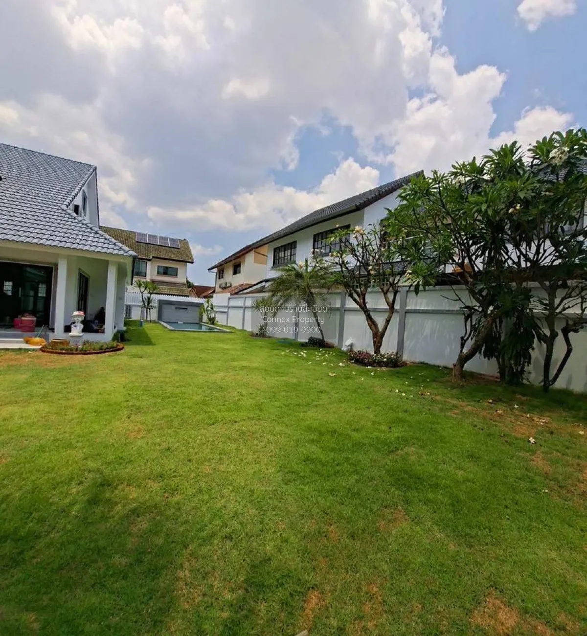 For Sale House , Central Park  Village 5 , Nong Prue , Bang Lamun