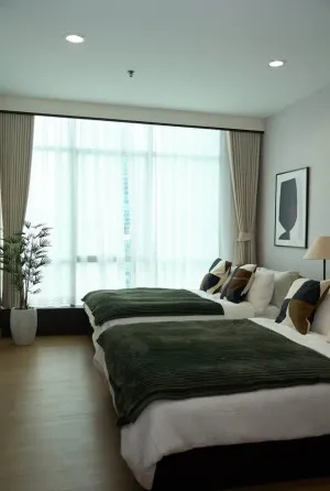 For Sale Condo , Baan Sathorn Chaopraya , nice view , high floor , river view , wide frontage , newly renovated , BTS-Krung Thon Buri , Khlong Ton Sai , Khlong San , Bangkok , CX-155015