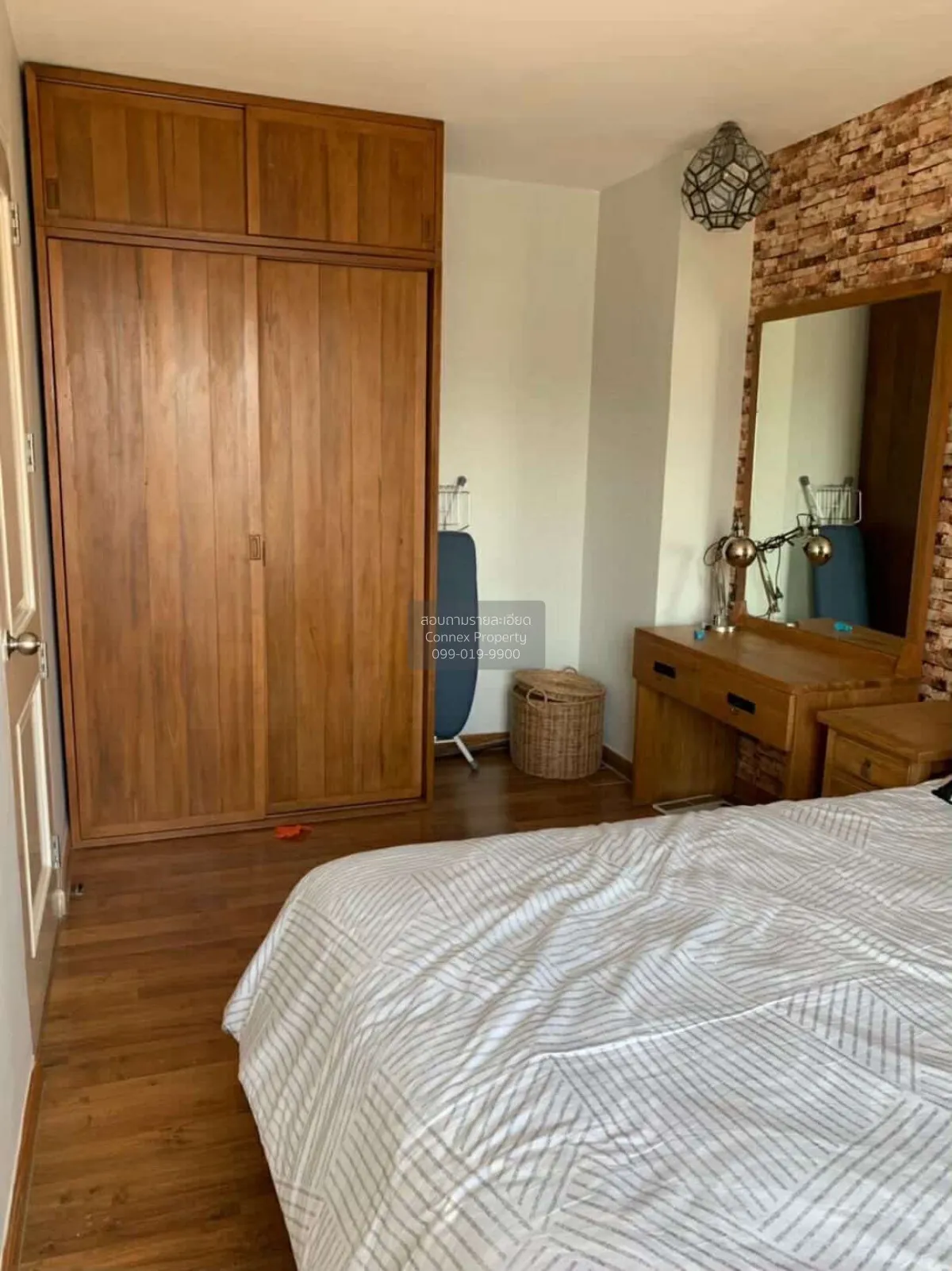 For Sale Condo , The Mark Ratchada - Airport Link , corner unit ,