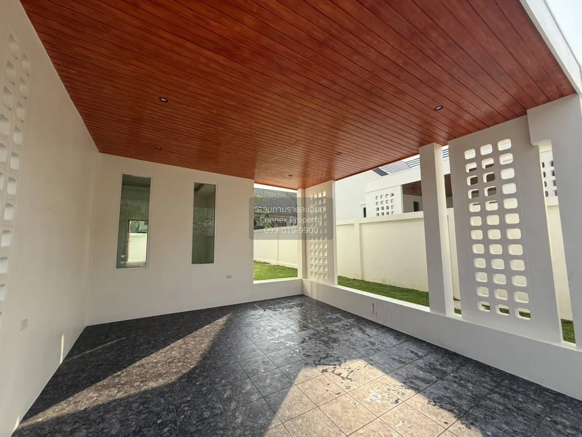 For Sale House , Petchkanchana Vllage , Takhian Tia , Bang Lamung 3