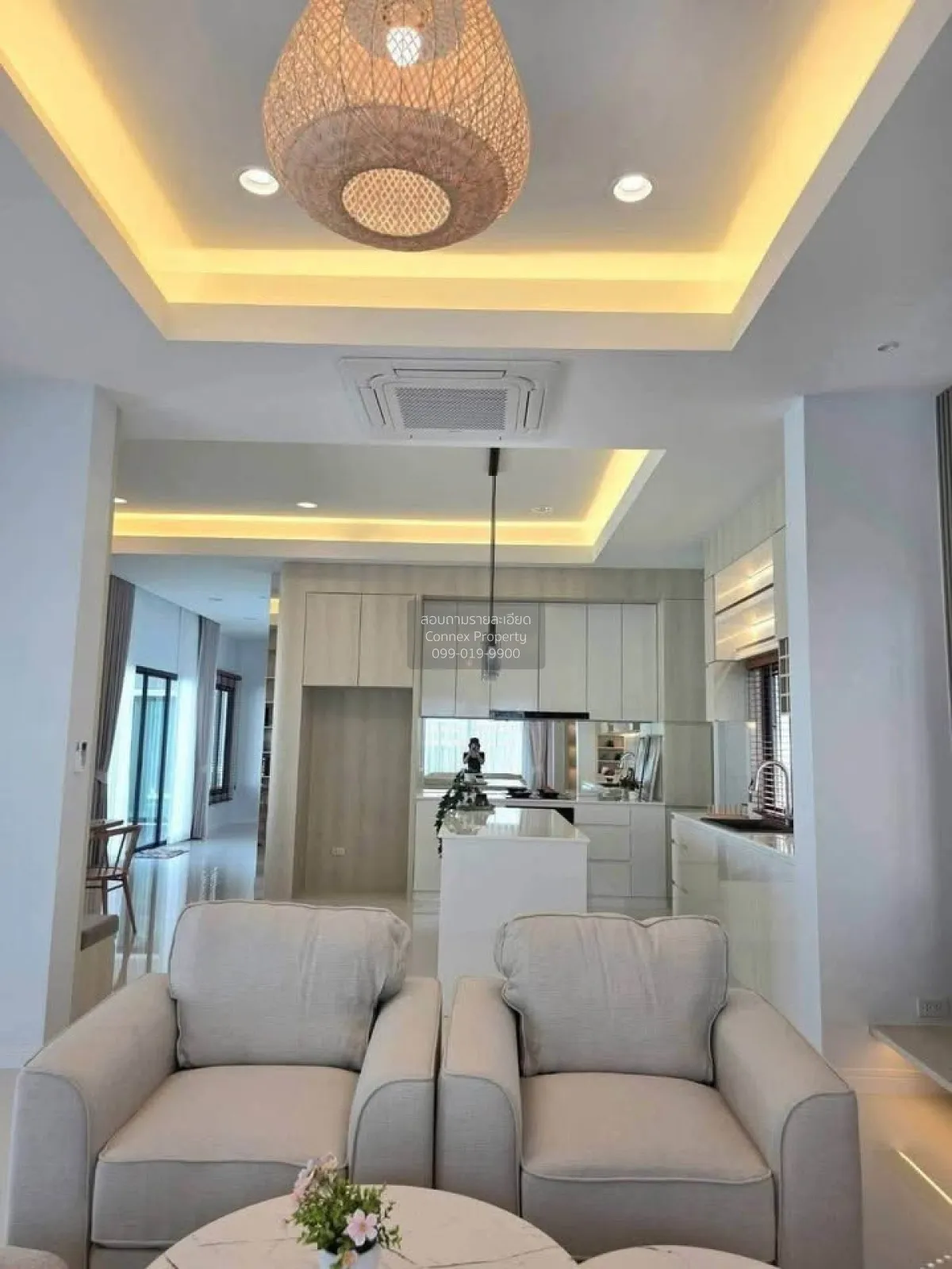 For Sale Pool villa in Soi Huai Yai, House A2, ready to move in. 