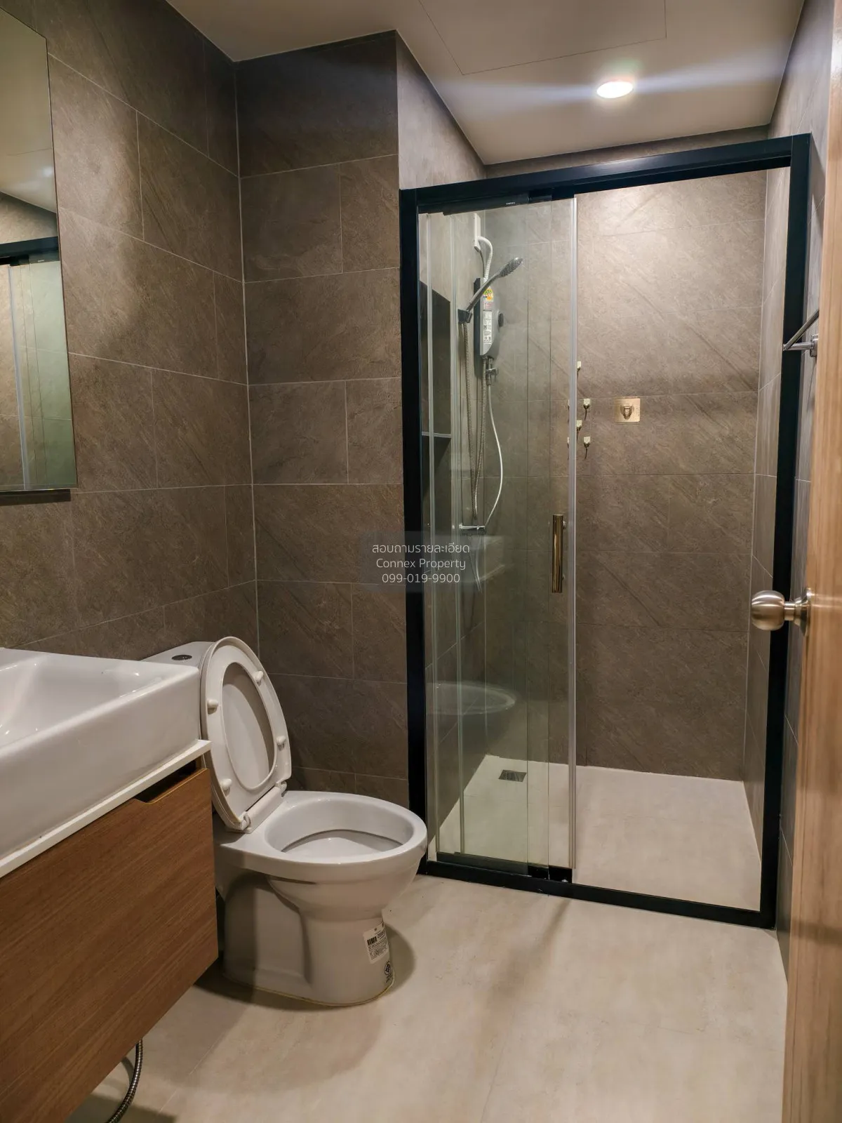 For Rent Condo , The LIVIN Phetkasem , MRT-Phasi Charoen , Bang W