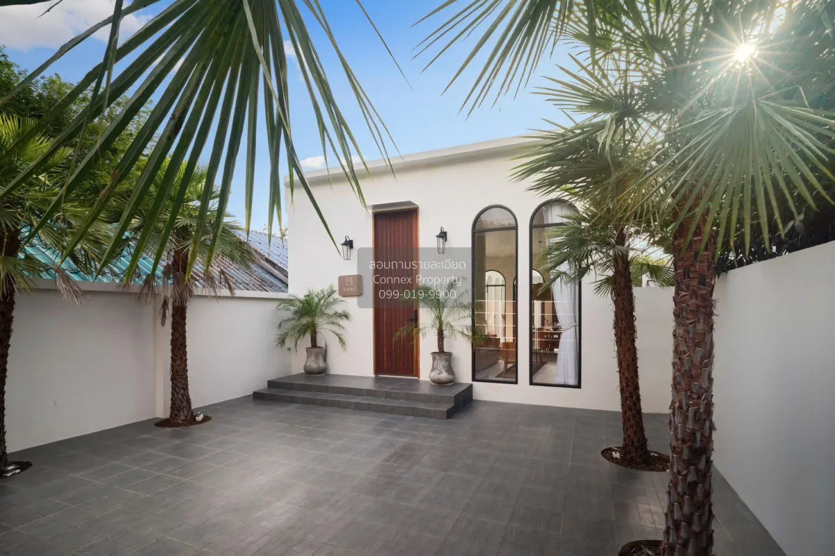 For Sale Luxury private pool villa Phuket , nice view , newly ren