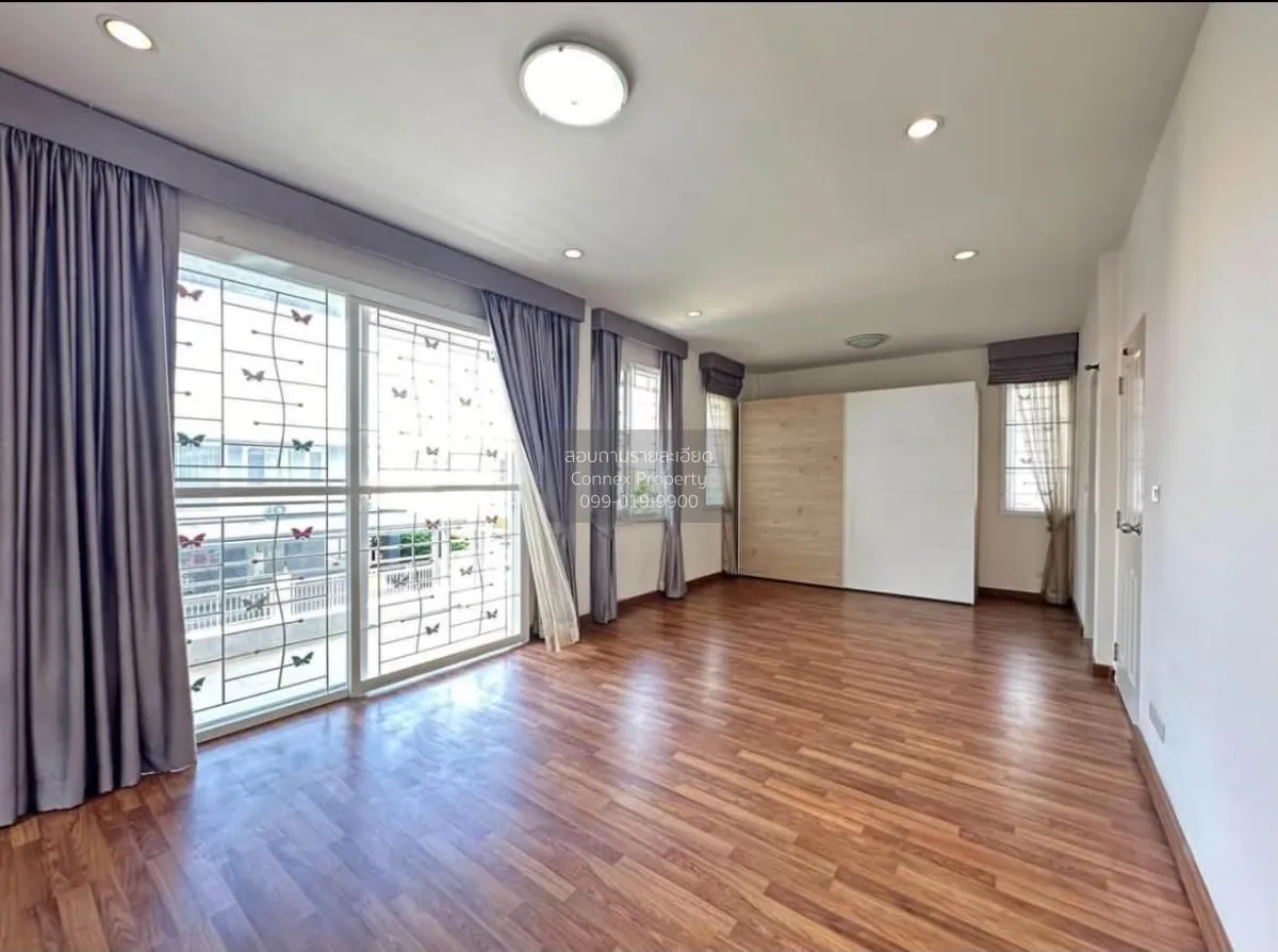 For Rent House , Sammakorn Chaiyaphruek-Wongwaen , corner unit , 