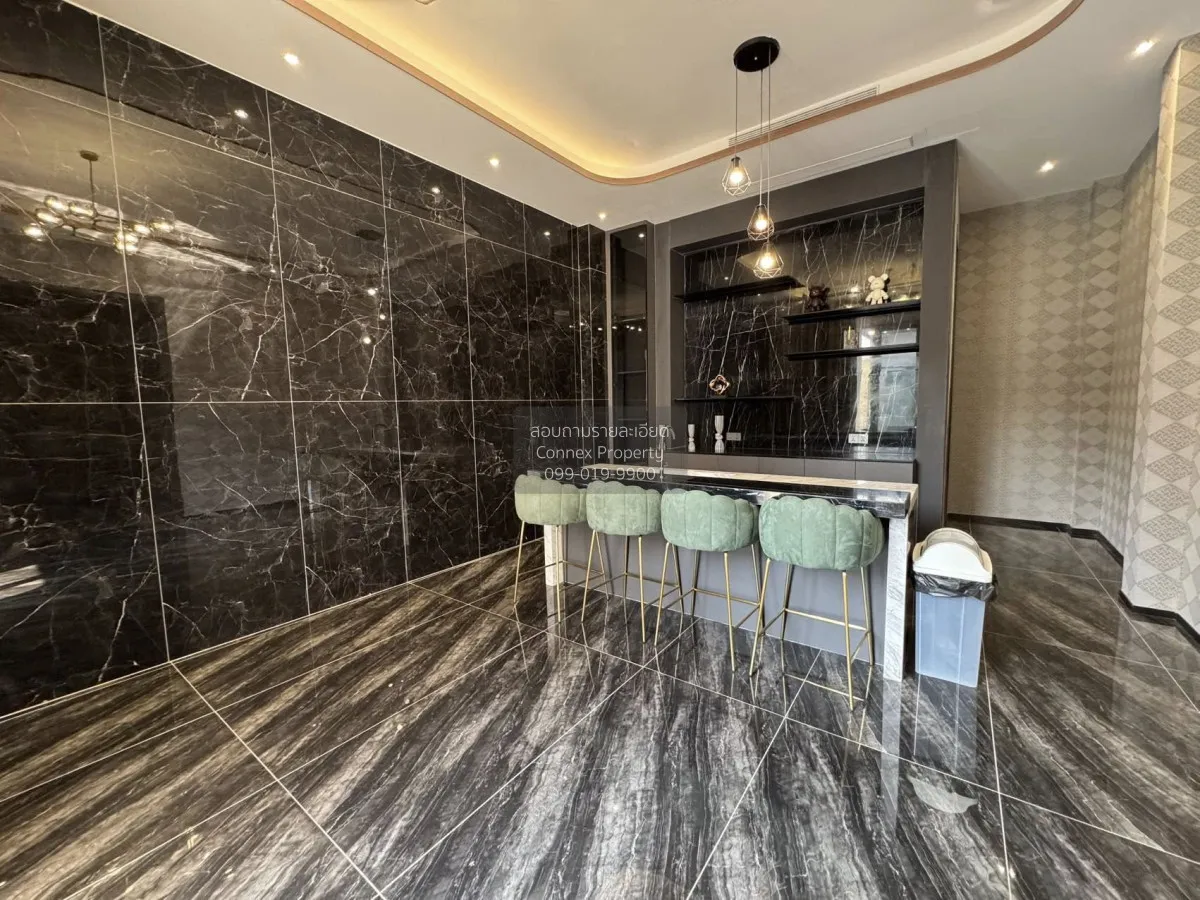 For Sale Luxury modern 4-storey pool villa, 400 sq.m, Pattaya Thi