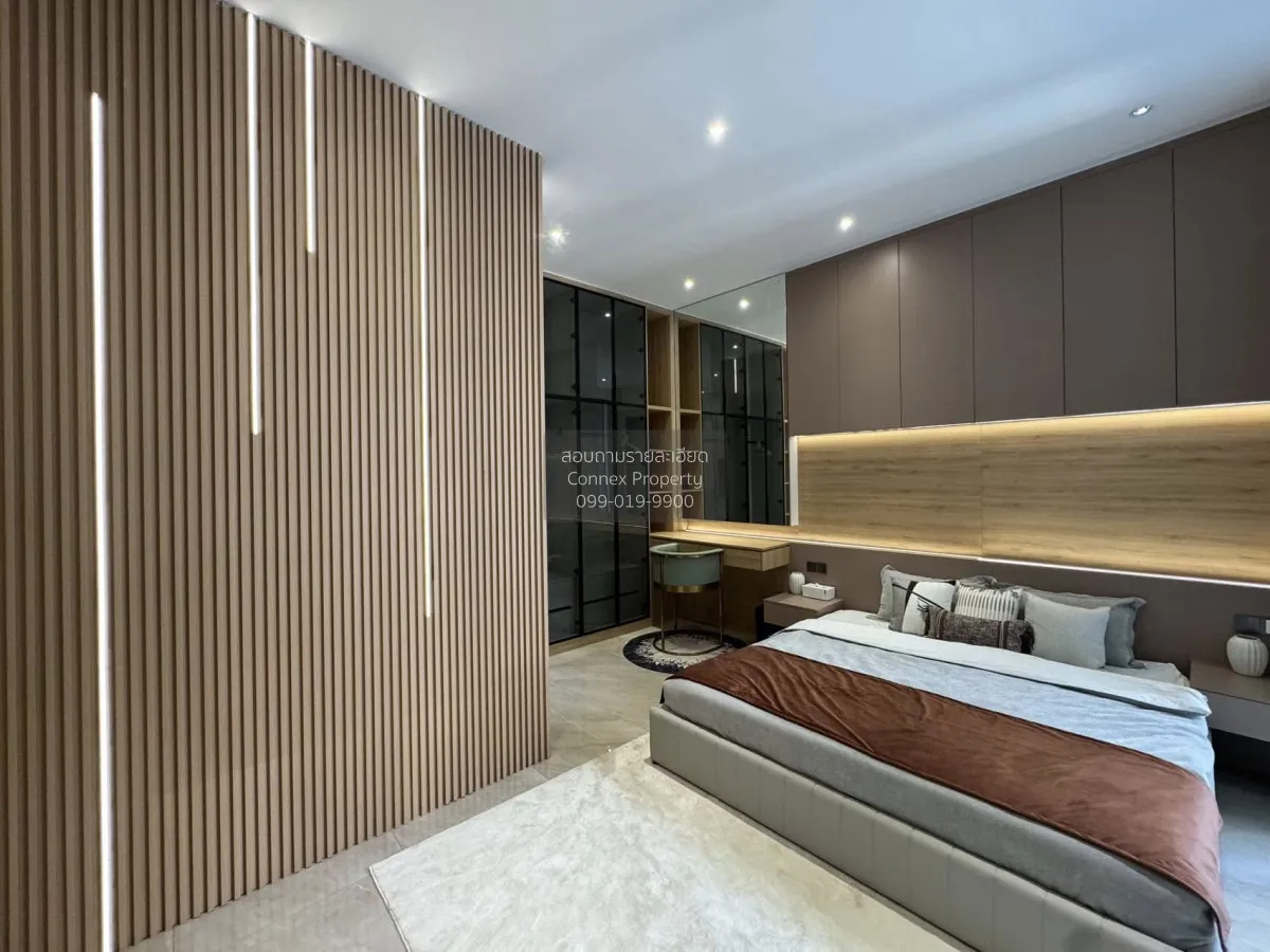 For Sale Luxury modern 4-storey pool villa, 400 sq.m, Pattaya Thi