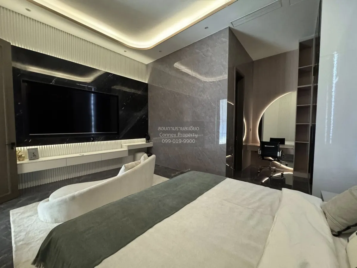 For Sale Luxury modern 4-storey pool villa, 400 sq.m, Pattaya Thi